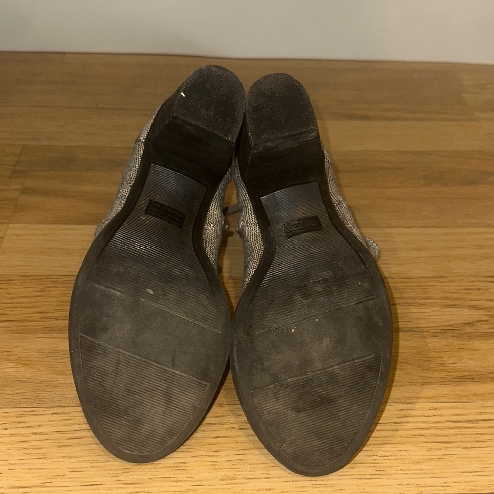 Toms Metallic Gray Open-Toe Ankle Booties - Picture 5 of 5